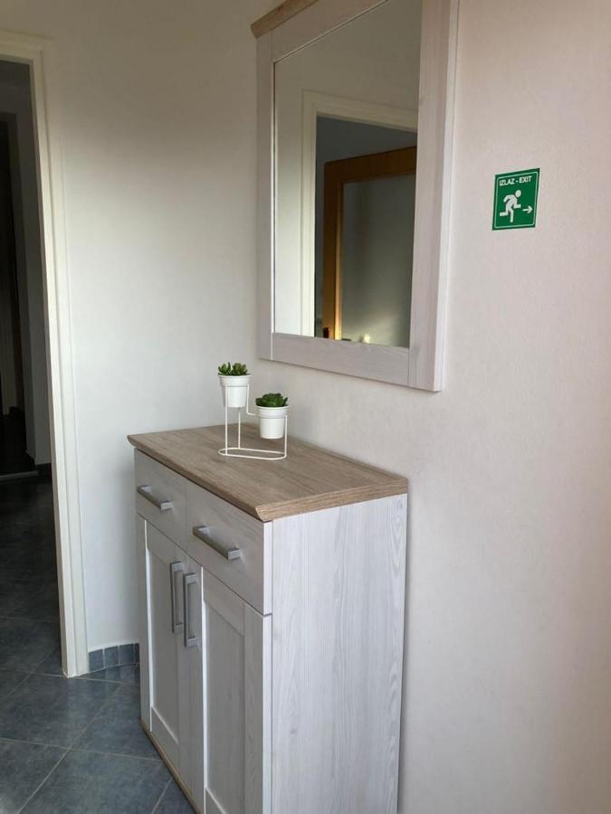 Apartment Danijela Vodice Exterior foto